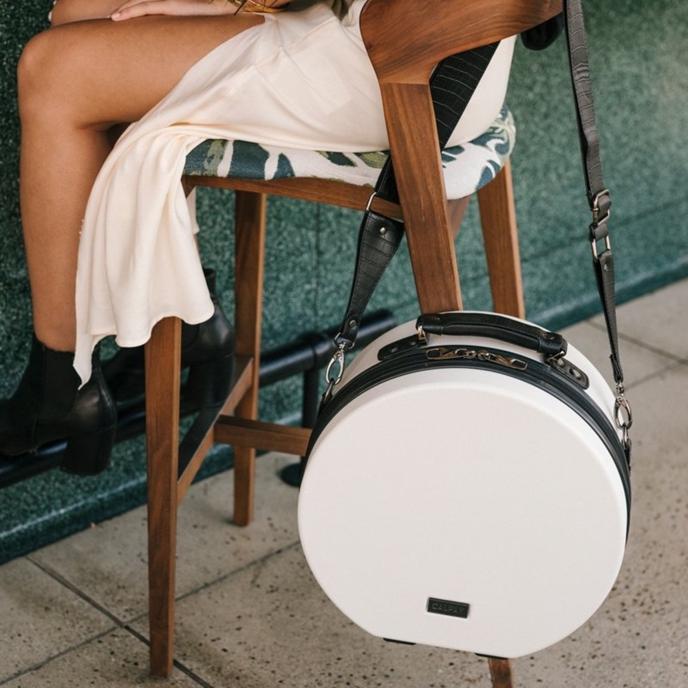 Calpak Baye Hat Case Small-White